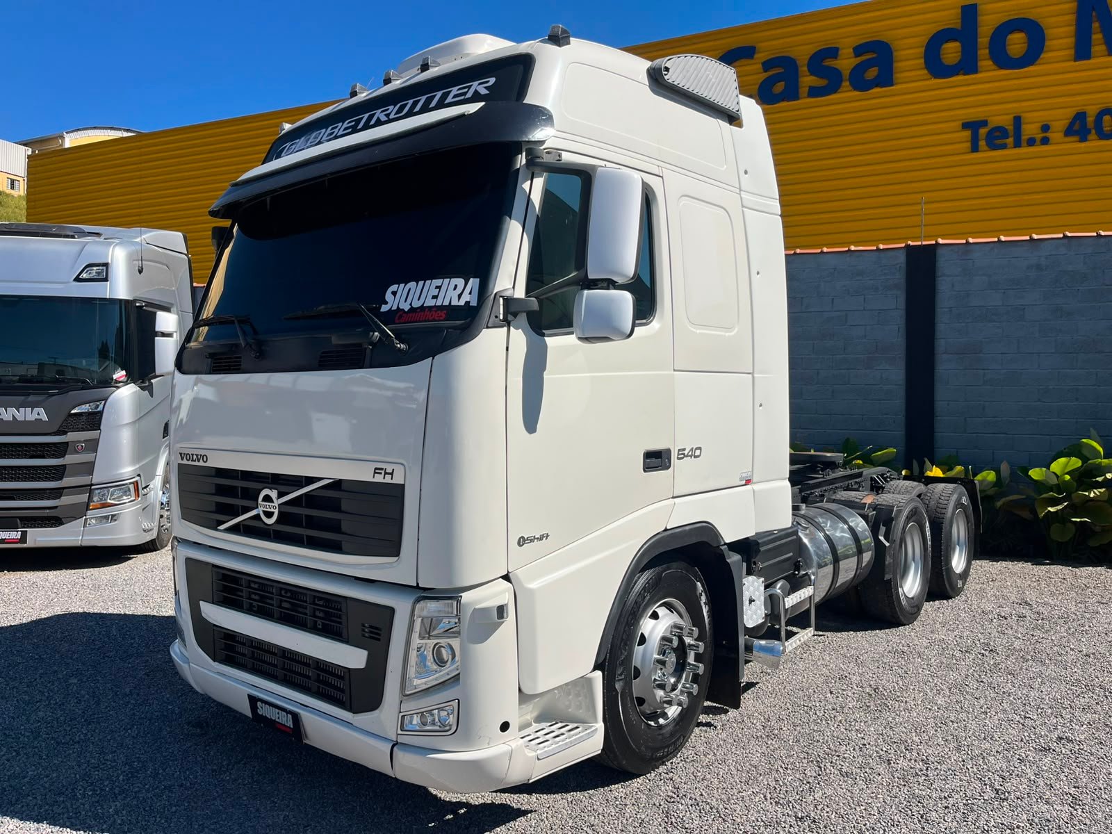 Volvo FH 540 6x4 2014 Branco — foto 1 de 12